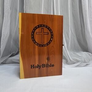 Holy Bible Illustrated Light of the World Edition Vintage Wood Cedar Box